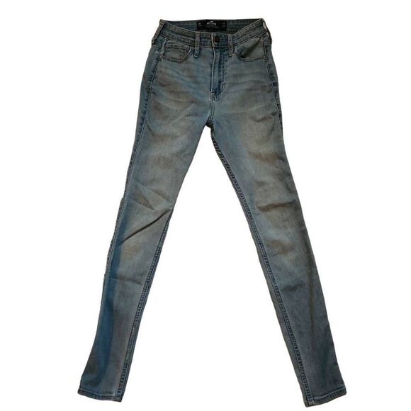 Hollister Ladies Light Wash Ultra High Rise Super Skinny - Size 0S - Picture 1 of 6